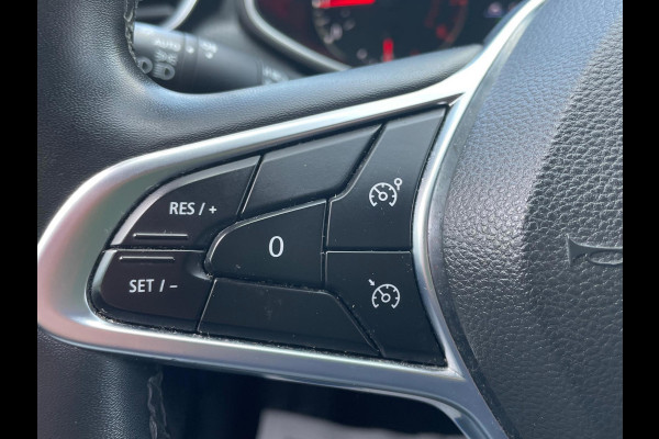 Renault Clio 1.0 TCe Nieuw model Navigatie Carplay Airco