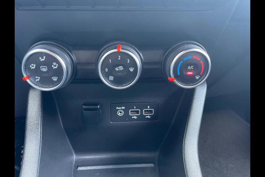 Renault Clio 1.0 TCe Nieuw model Navigatie Carplay Airco
