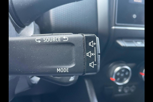Renault Clio 1.0 TCe Nieuw model Navigatie Carplay Airco