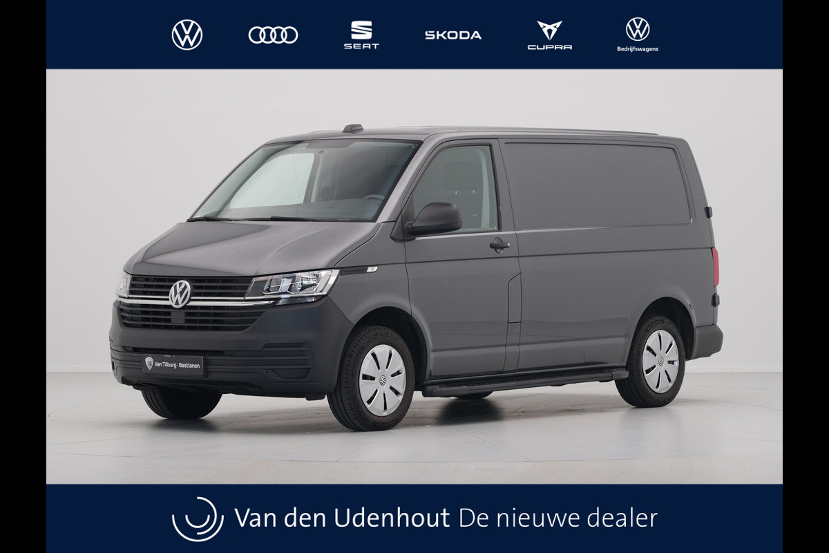 Volkswagen Transporter 2.0 TDI 90pk L1H1 26 Economy Business Navi via app Trekhaak Pdc Cruise Volkswagen Transporter 2.0 TDI 90pk L1H1 26 Economy Business Navi via app Trekhaak Pdc Cruise