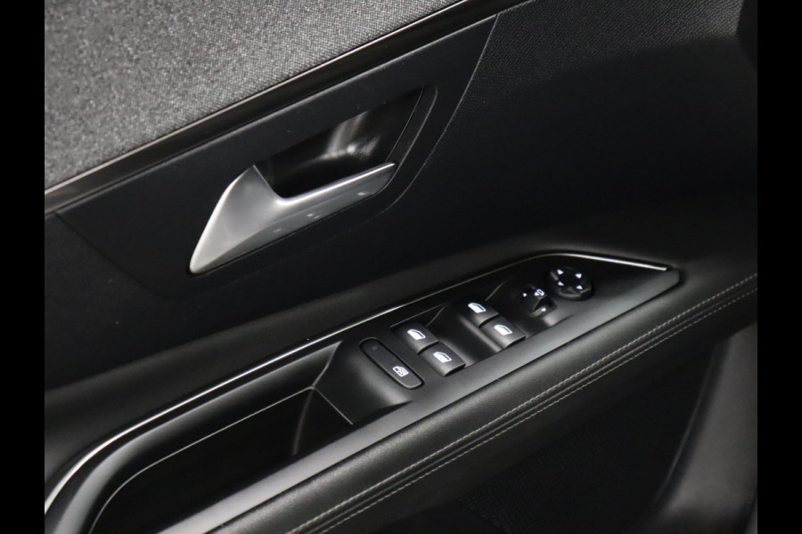 Peugeot 3008 1.2 PureTech Blue Lease Premium [TREKHAAK AFNEEMBAAR, APPLE CARPLAY, ANDROID, HALF LEDER, CAMERA, PDC V+A, CRUISE, NIEUWSTAAT]