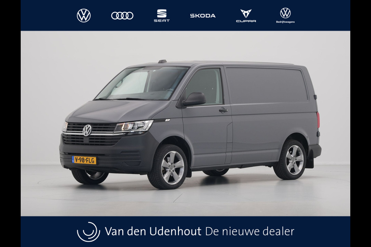Volkswagen Transporter 2.0 TDI 110pk L1H1 Navigatie Airco PDC Bijrijdersbank Volkswagen Transporter 2.0 TDI 110pk L1H1 Navigatie Airco PDC Bijrijdersbank