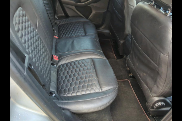 Ford FOCUS Wagon 1.5 EcoBoost ST Line Business NL AUTO | CARPLAY | CAMERA | LEDER |