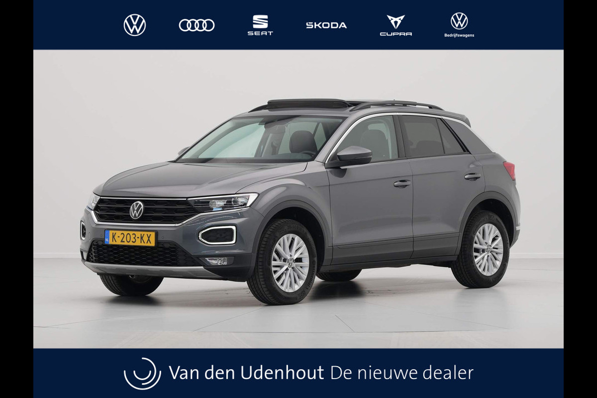 Volkswagen T-Roc 1.5 TSI 150pk Style Panorama Trekhaak Virtual Cockpit Led 343 Volkswagen T-Roc 1.5 TSI 150pk Style Panorama Trekhaak Virtual Cockpit Led 343
