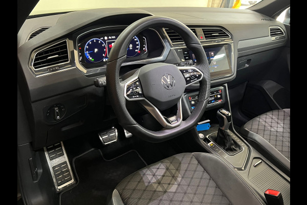 Volkswagen Tiguan 1.5 TSI R-Line Business | Black Edition | Panorama | IQ Light | Trekhaak | BTW Auto