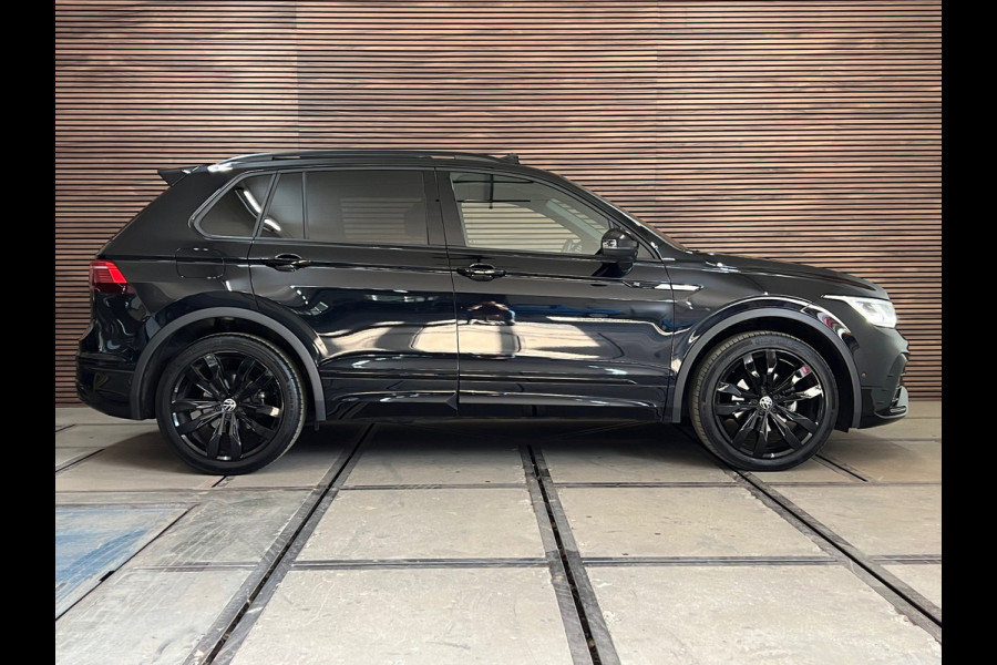 Volkswagen Tiguan 1.5 TSI R-Line Business | Black Edition | Panorama | IQ Light | Trekhaak | BTW Auto