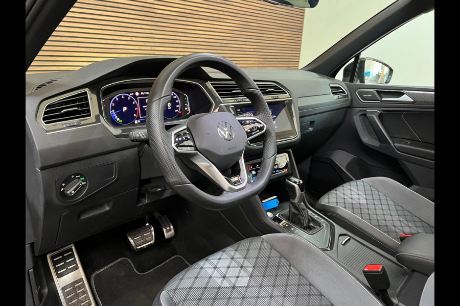 Volkswagen Tiguan 1.5 TSI R-Line Business | Black Edition | Panorama | IQ Light | Trekhaak | BTW Auto