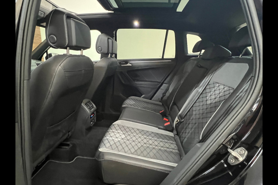 Volkswagen Tiguan 1.5 TSI R-Line Business | Black Edition | Panorama | IQ Light | Trekhaak | BTW Auto