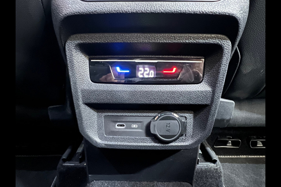 Volkswagen Tiguan 1.5 TSI R-Line Business | Black Edition | Panorama | IQ Light | Trekhaak | BTW Auto