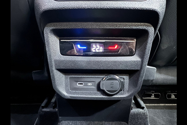 Volkswagen Tiguan 1.5 TSI R-Line Business | Black Edition | Panorama | IQ Light | Trekhaak | BTW Auto