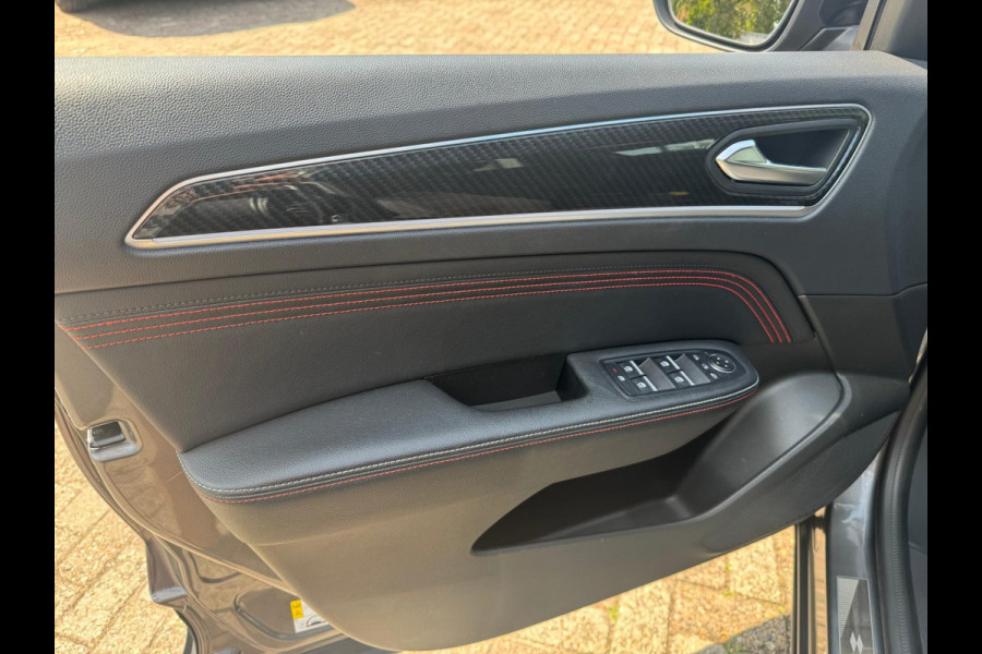 Renault Arkana 1.6 E-Tech Hybrid 145 R.S. Line 360 camera / Stoel & stuurw. verw. / P-sensoren rondom