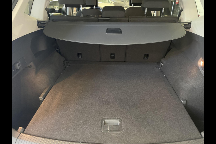 Volkswagen Tiguan Allspace 1.5 TSI Comfortline Business Climate control Cruise control adaptieve Navigatie Stoelverwarming Parkeersensoren Stoelverwarming Keyless Apple Carplay/ Android Auto