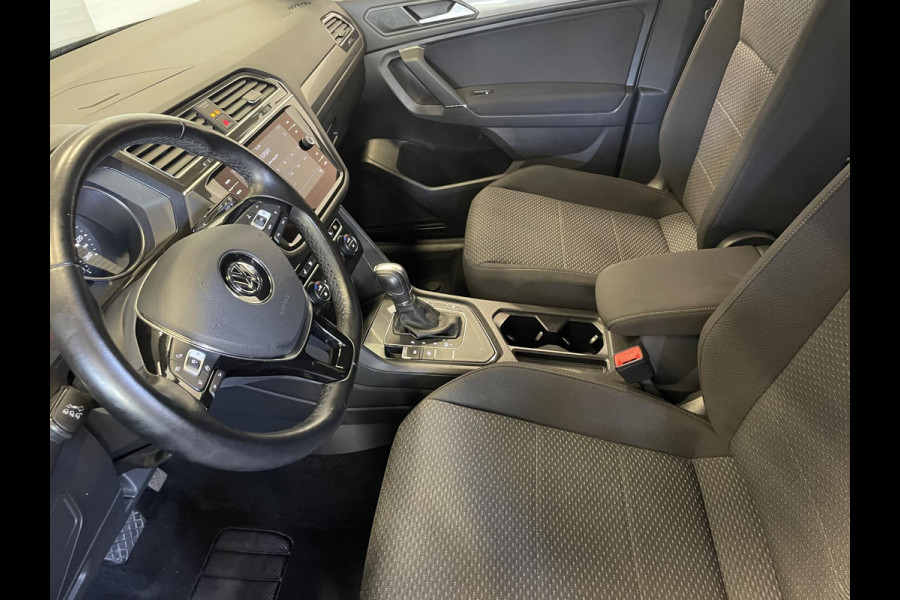Volkswagen Tiguan Allspace 1.5 TSI Comfortline Business Climate control Cruise control adaptieve Navigatie Stoelverwarming Parkeersensoren Stoelverwarming Keyless Apple Carplay/ Android Auto