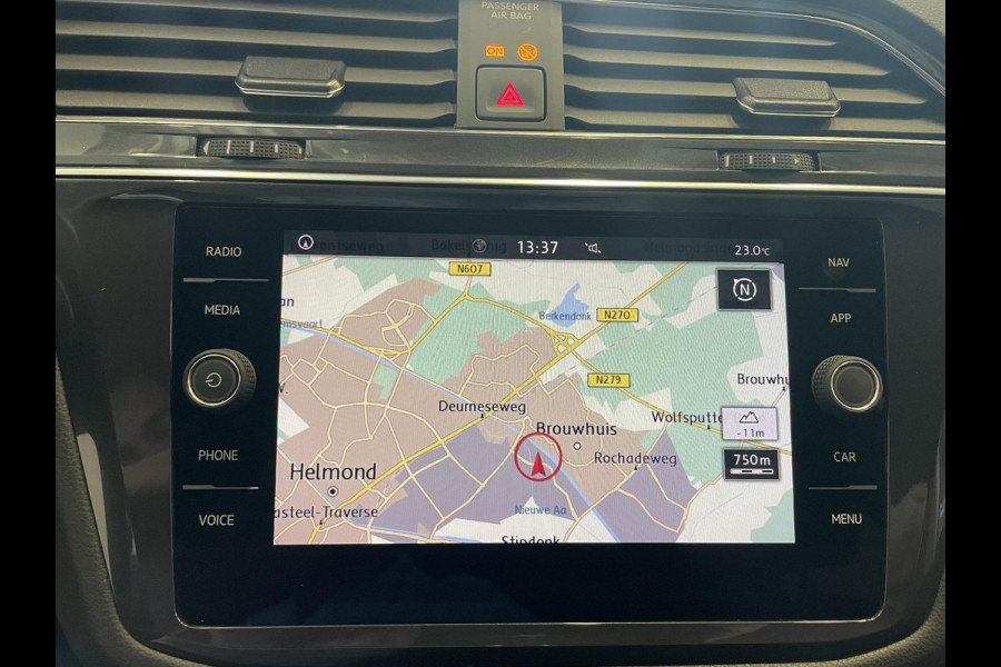 Volkswagen Tiguan Allspace 1.5 TSI Comfortline Business Climate control Cruise control adaptieve Navigatie Stoelverwarming Parkeersensoren Stoelverwarming Keyless Apple Carplay/ Android Auto