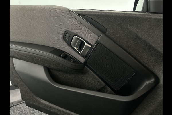 BMW i3 S Executive Edition 120Ah 42 kWh | Stoelverwarming | Adaptieve LED verlichting | Warmtepomp
