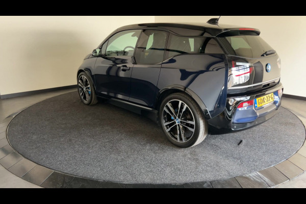 BMW i3 S Executive Edition 120Ah 42 kWh | Stoelverwarming | Adaptieve LED verlichting | Warmtepomp