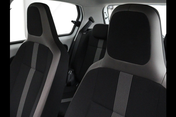 Volkswagen up! 1.0 BMT high up! | Cruise control | Airco | Bleutooth | LMV 15 inch | Parkeersensoren achter | Radio | LED dagrijverlichting
