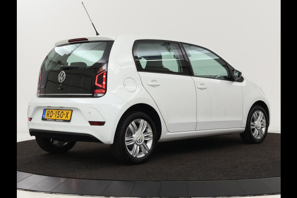 Volkswagen up! 1.0 BMT high up! | Cruise control | Airco | Bleutooth | LMV 15 inch | Parkeersensoren achter | Radio | LED dagrijverlichting