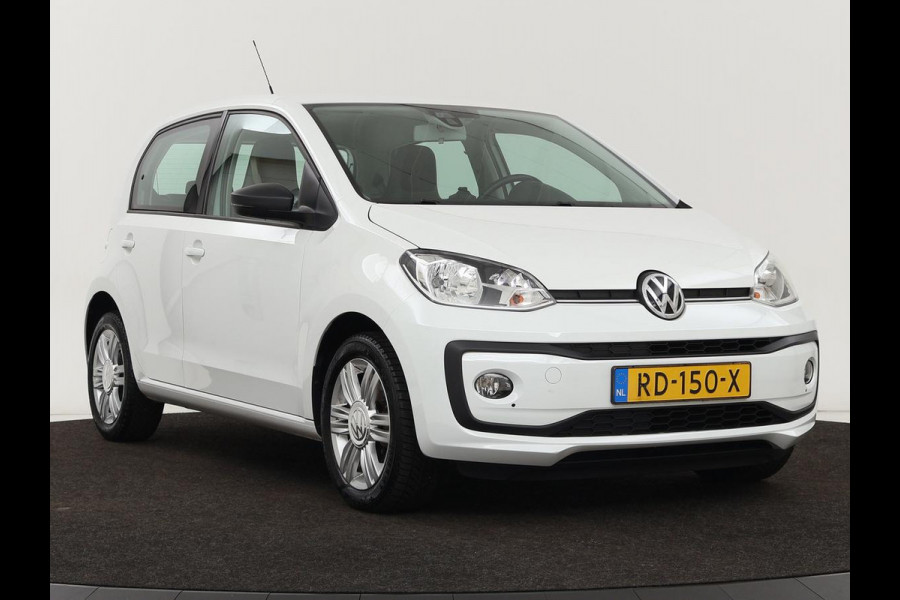 Volkswagen up! 1.0 BMT high up! | Cruise control | Airco | Bleutooth | LMV 15 inch | Parkeersensoren achter | Radio | LED dagrijverlichting