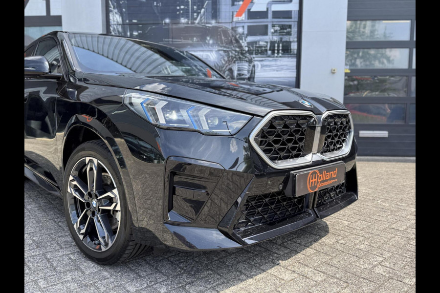 BMW X2 sDrive20i| M-Sport|Pano|LED| H&K!