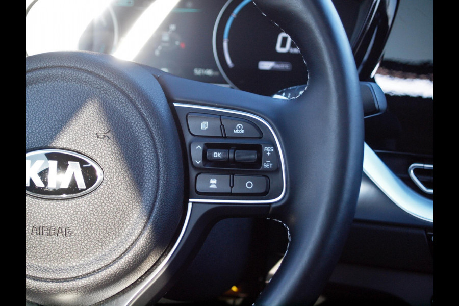 Kia e-Niro ExecutiveLine 64 kWh | Panoramadak | Camera | Apple Carplay | Cruise Control | JBL |
