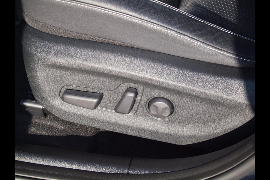 Kia e-Niro ExecutiveLine 64 kWh | Panoramadak | Camera | Apple Carplay | Cruise Control | JBL |
