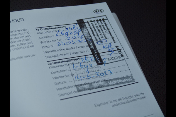 Kia e-Niro ExecutiveLine 64 kWh | Panoramadak | Camera | Apple Carplay | Cruise Control | JBL |