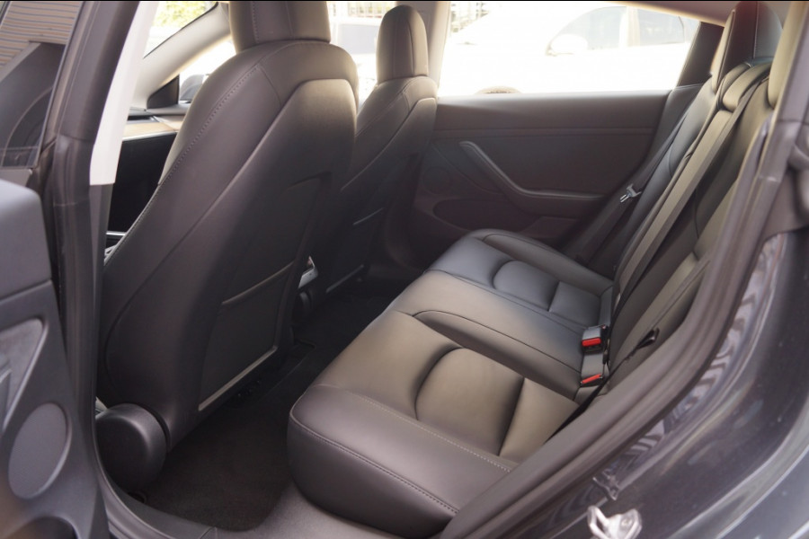 Tesla Model 3 Long Range AWD 75kWh 351pk -PANO-LEER-