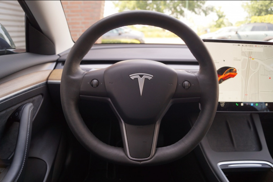 Tesla Model 3 Long Range AWD 75kWh 351pk -PANO-LEER-