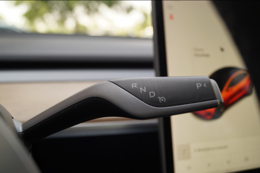Tesla Model 3 Long Range AWD 75kWh 351pk -PANO-LEER-