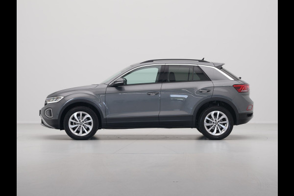 Volkswagen T-Roc 1.5 TSI 150pk DSG Life Edition Navi via App Pdc Clima Acc 63