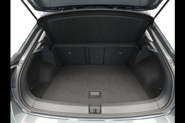 Volkswagen T-Roc 1.5 TSI 150pk DSG Life Edition Navi via App Pdc Clima Acc 63