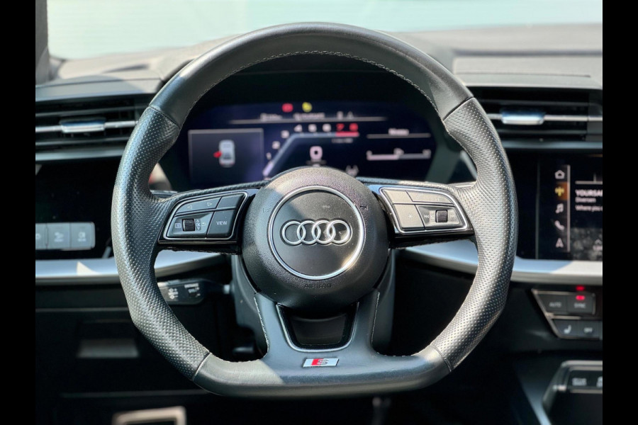 Audi S3 Limousine 2.0 TFSI S3 quattro Pano/Matrix/B&O/RS zetels