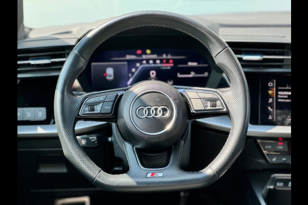 Audi S3 Limousine 2.0 TFSI S3 quattro Pano/Matrix/B&O/RS zetels