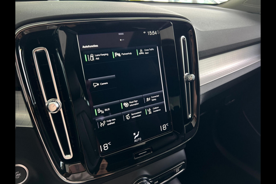 Volvo XC40 1.5 T4 Recharge Inscription Expression NL AUTO | CAMERA | TREKHAAK | LEDER | PANO | 6x voorraad