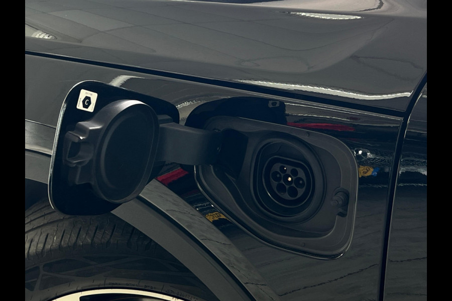 Volvo XC40 1.5 T4 Recharge Inscription Expression NL AUTO | CAMERA | TREKHAAK | LEDER | PANO | 6x voorraad