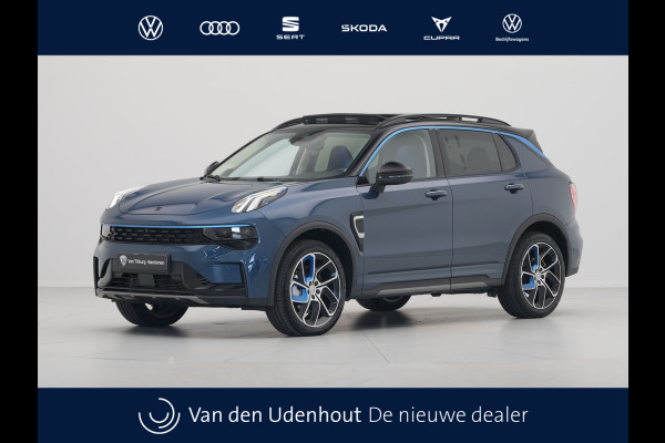 Lynk & Co 01 1.5 Hybride Panorama Camera Stoelverwarming Side Assist Keyless 6