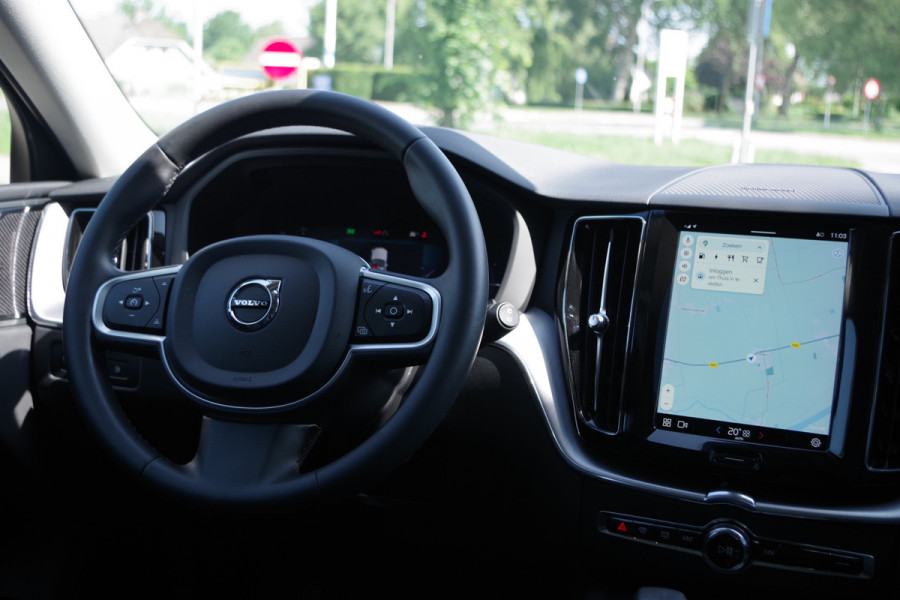 Volvo XC60 2.0 T6 Plug-in hybrid 340 PK AWD Inscription, Panoramadak, Harman/Kardon, Leder