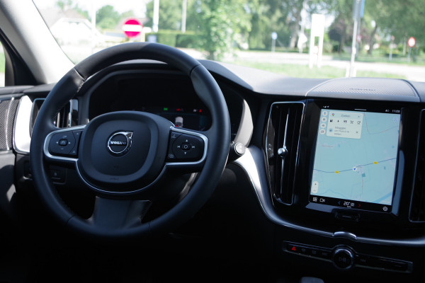 Volvo XC60 2.0 T6 Plug-in hybrid 340 PK AWD Inscription, Panoramadak, Harman/Kardon, Leder