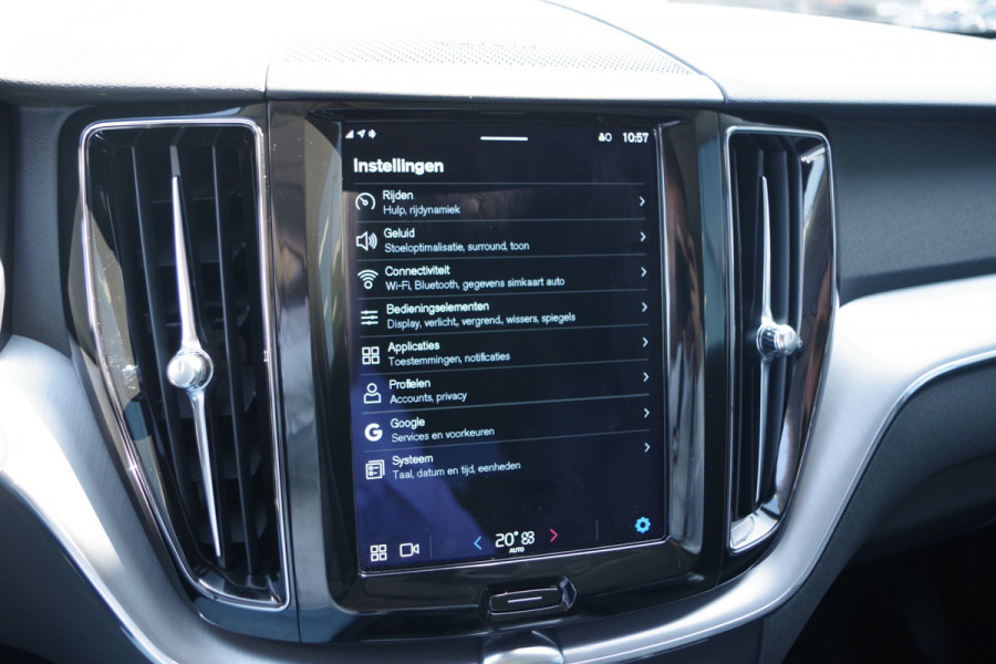 Volvo XC60 2.0 T6 Plug-in hybrid 340 PK AWD Inscription, Panoramadak, Harman/Kardon, Leder