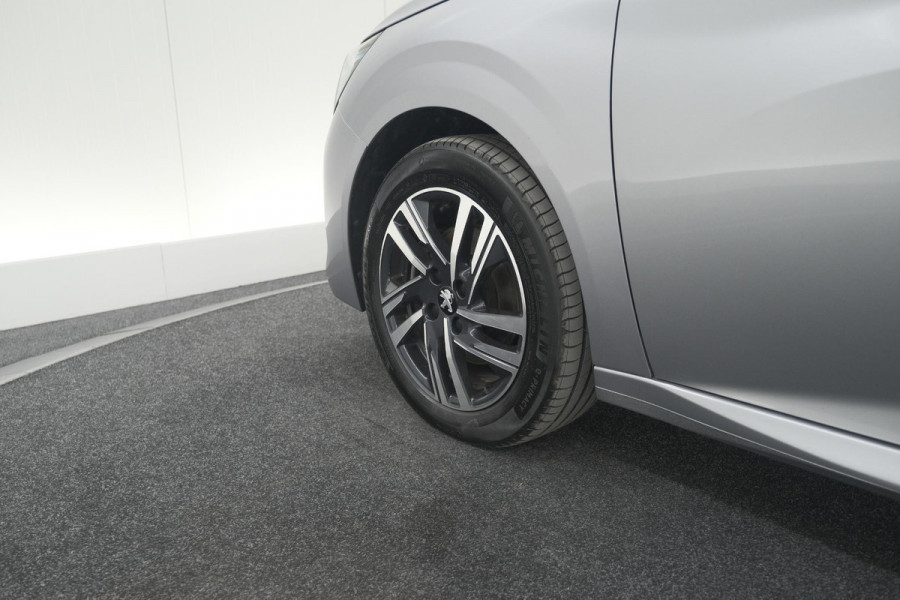 Peugeot 208 PureTech 100 Allure | Camera | Navigatie | Parkeersensoren | Apple Carplay