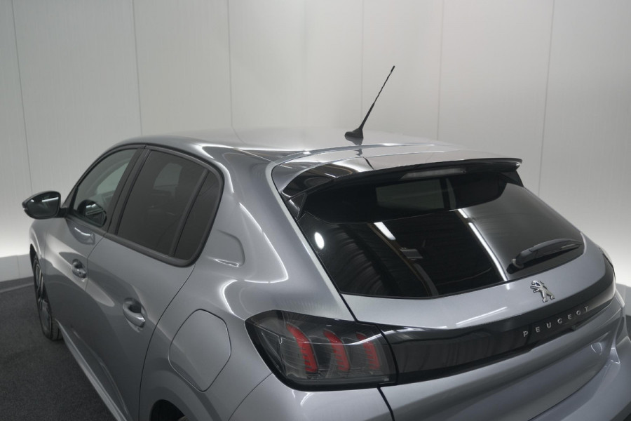 Peugeot 208 PureTech 100 Allure | Camera | Navigatie | Parkeersensoren | Apple Carplay
