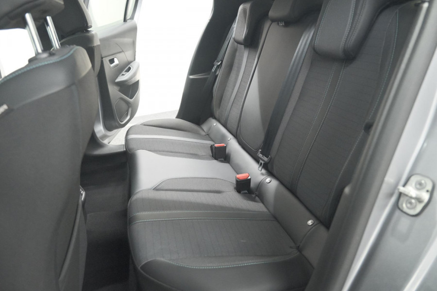 Peugeot 208 PureTech 100 Allure | Camera | Navigatie | Parkeersensoren | Apple Carplay