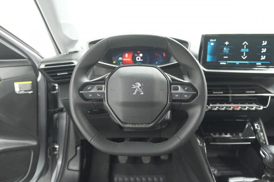 Peugeot 208 PureTech 100 Allure | Camera | Navigatie | Parkeersensoren | Apple Carplay