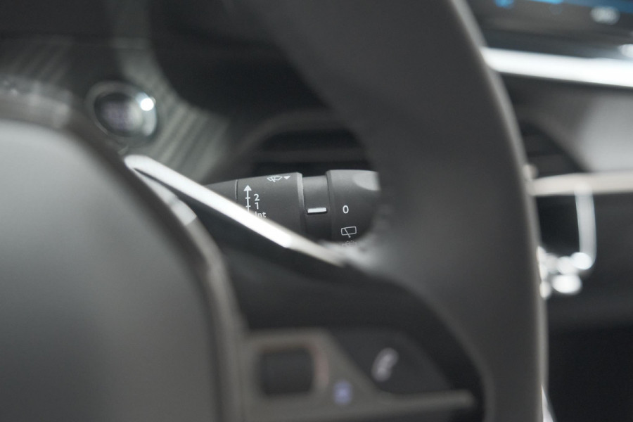 Peugeot 208 PureTech 100 Allure | Camera | Navigatie | Parkeersensoren | Apple Carplay