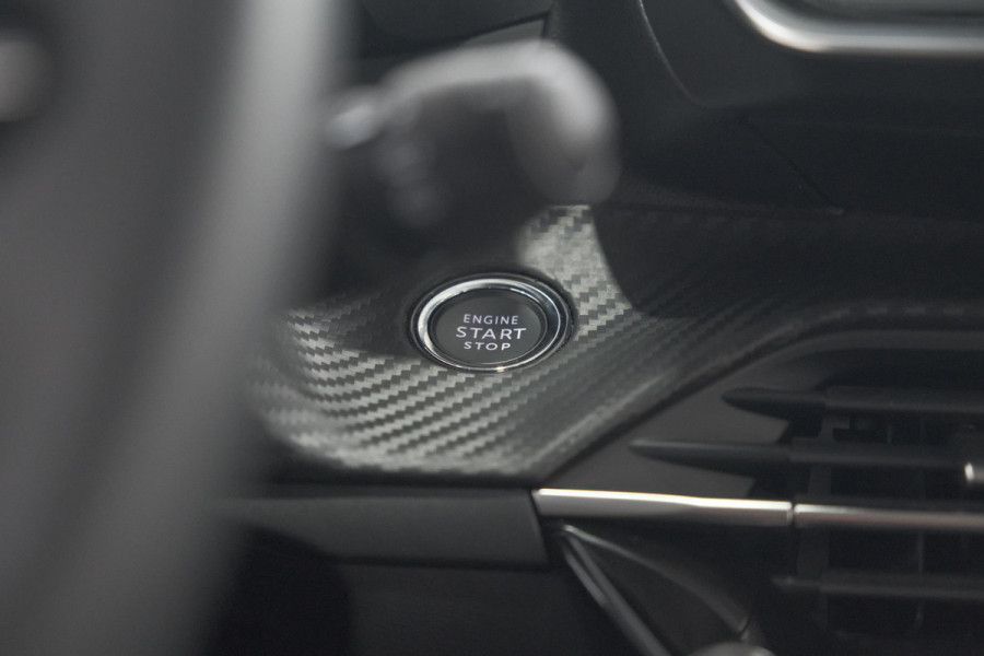 Peugeot 208 PureTech 100 Allure | Camera | Navigatie | Parkeersensoren | Apple Carplay