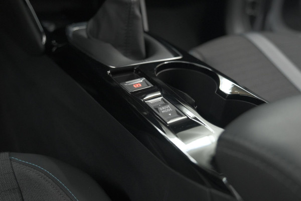 Peugeot 208 PureTech 100 Allure | Camera | Navigatie | Parkeersensoren | Apple Carplay