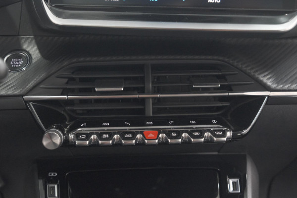 Peugeot 208 PureTech 100 Allure | Camera | Navigatie | Parkeersensoren | Apple Carplay