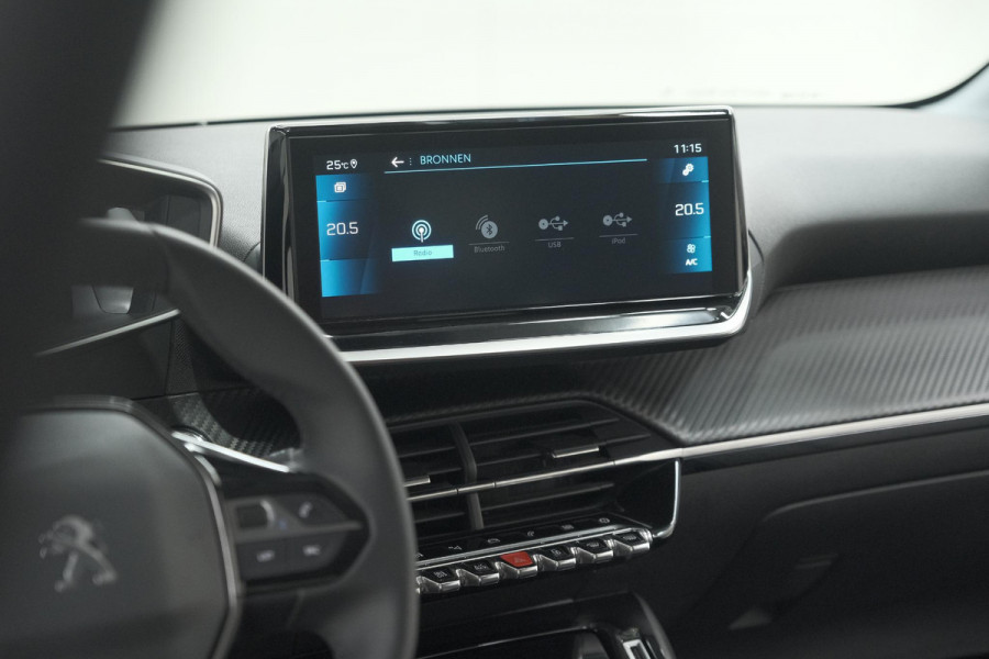 Peugeot 208 PureTech 100 Allure | Camera | Navigatie | Parkeersensoren | Apple Carplay