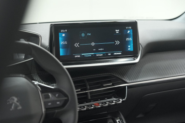 Peugeot 208 PureTech 100 Allure | Camera | Navigatie | Parkeersensoren | Apple Carplay